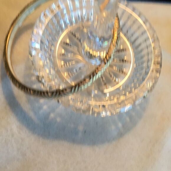 $10 ea or 3/$20. Goldtone & White Enamel Bangle - Picture 3 of 5